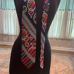 Colorful Geometric Men's Tie